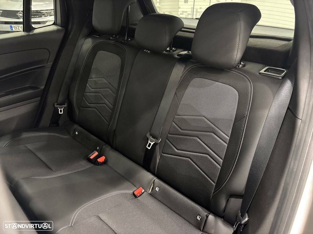 Jeep Avenger 1.2 GSE T3 Summit - 10