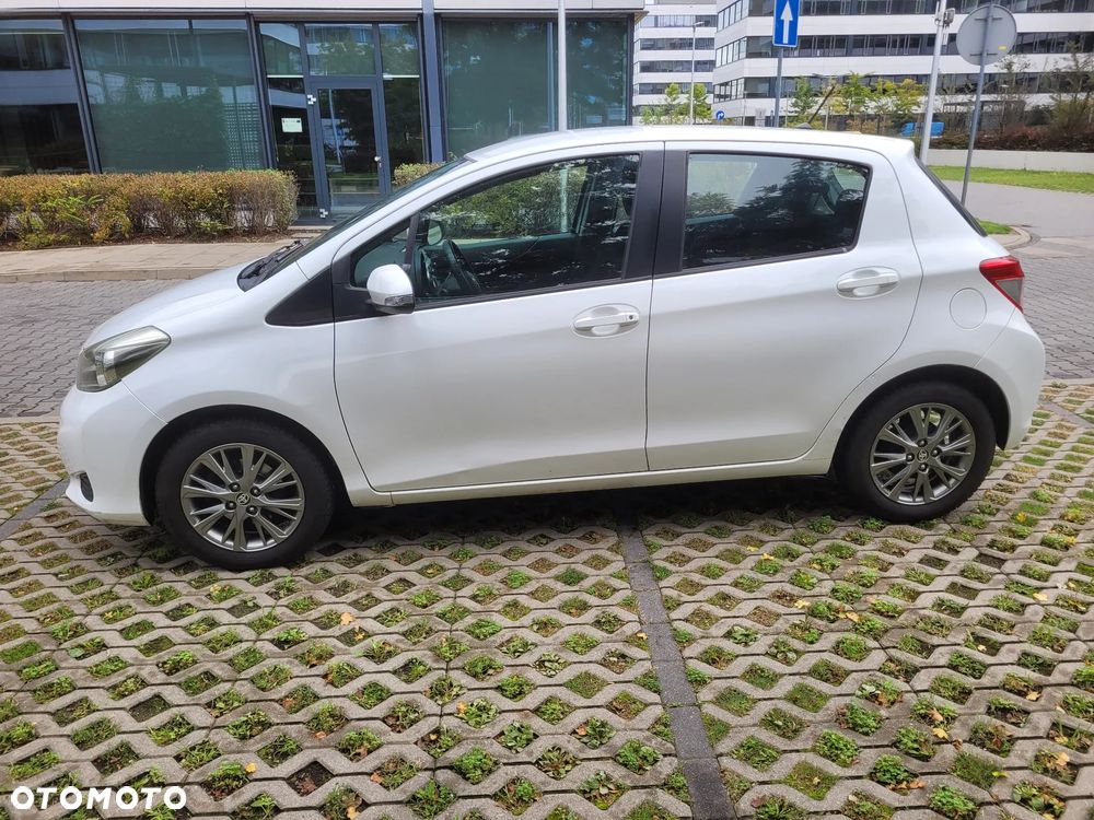 Toyota Yaris 1.0 Active - 5