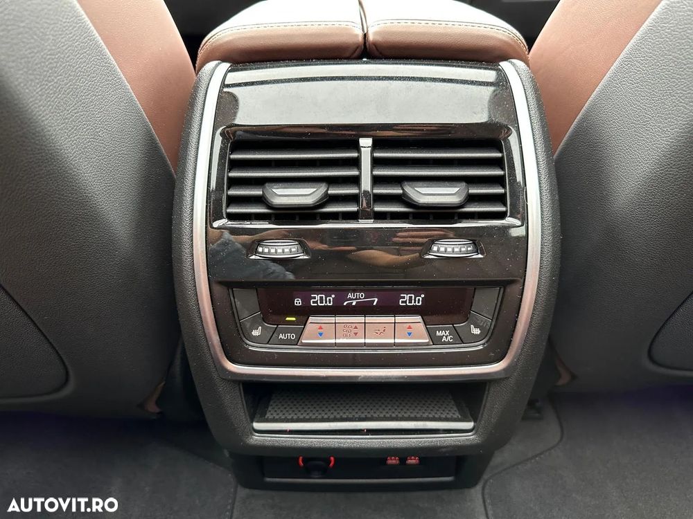 BMW X5 xDrive30d - 12