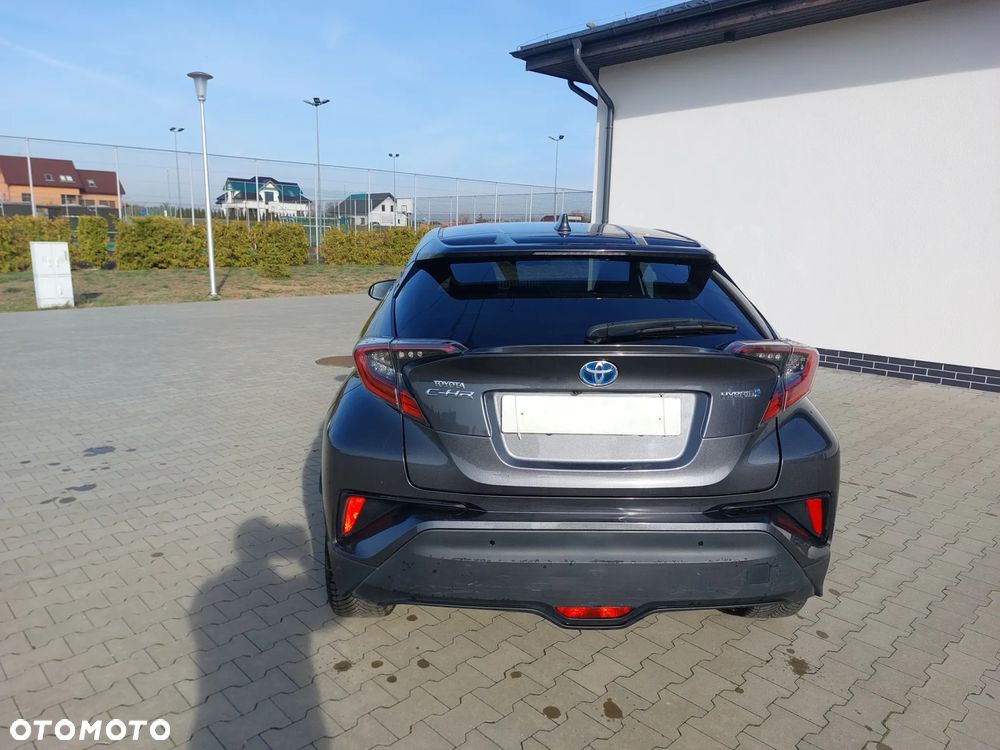 Toyota C-HR 1.8 Hybrid Neon Lime powered by JBL - 9
