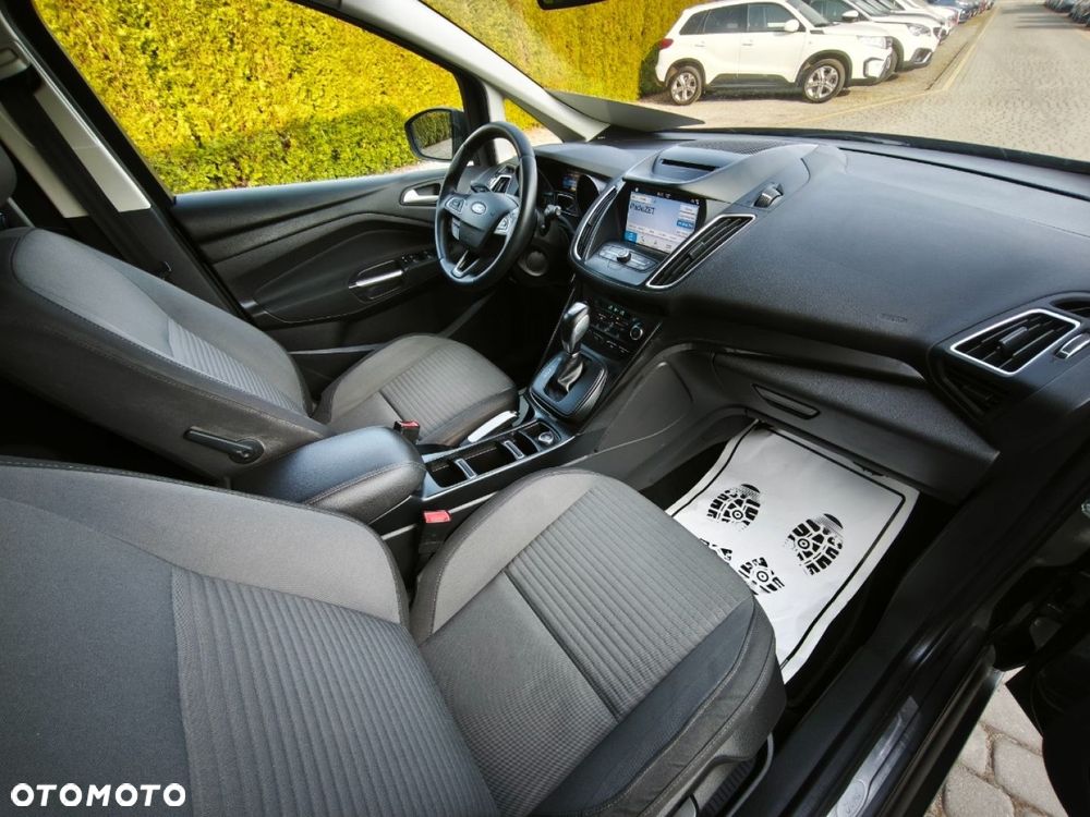 Ford Grand C-MAX - 9
