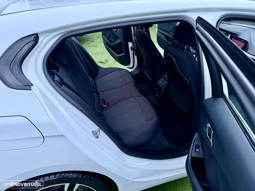 BMW 116 d Advantage Auto - 31