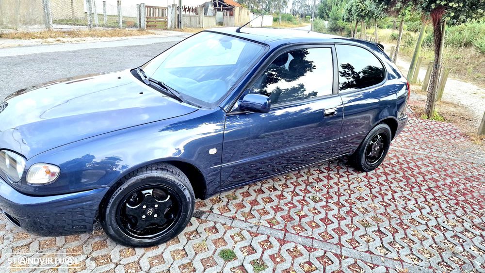 Toyota Corolla - 3