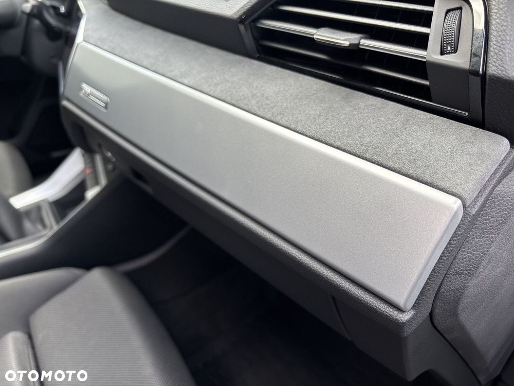 Audi Q3 Sportback - 29