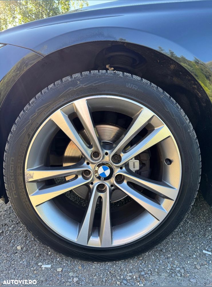 BMW Seria 3 320d Aut. Blue Performance Sport Line - 7