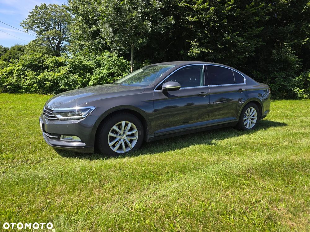 Volkswagen Passat 2.0 TDI BMT Comfortline DSG - 1