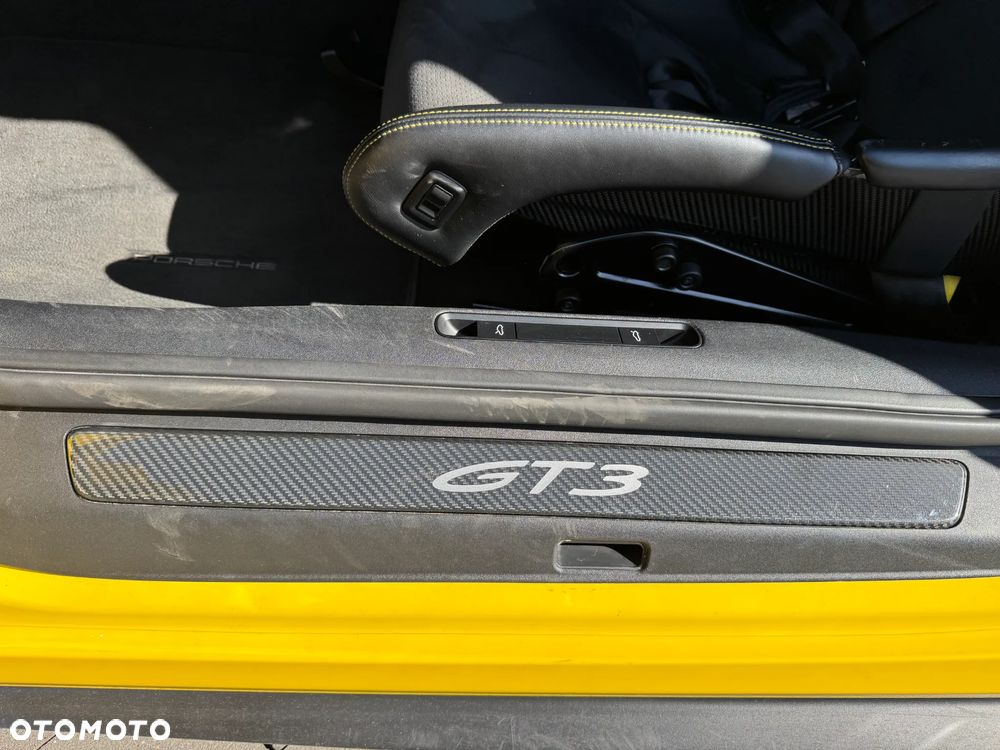 Porsche 911 GT3 PDK - 38