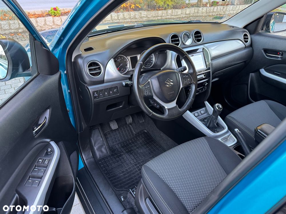 Suzuki Vitara - 8
