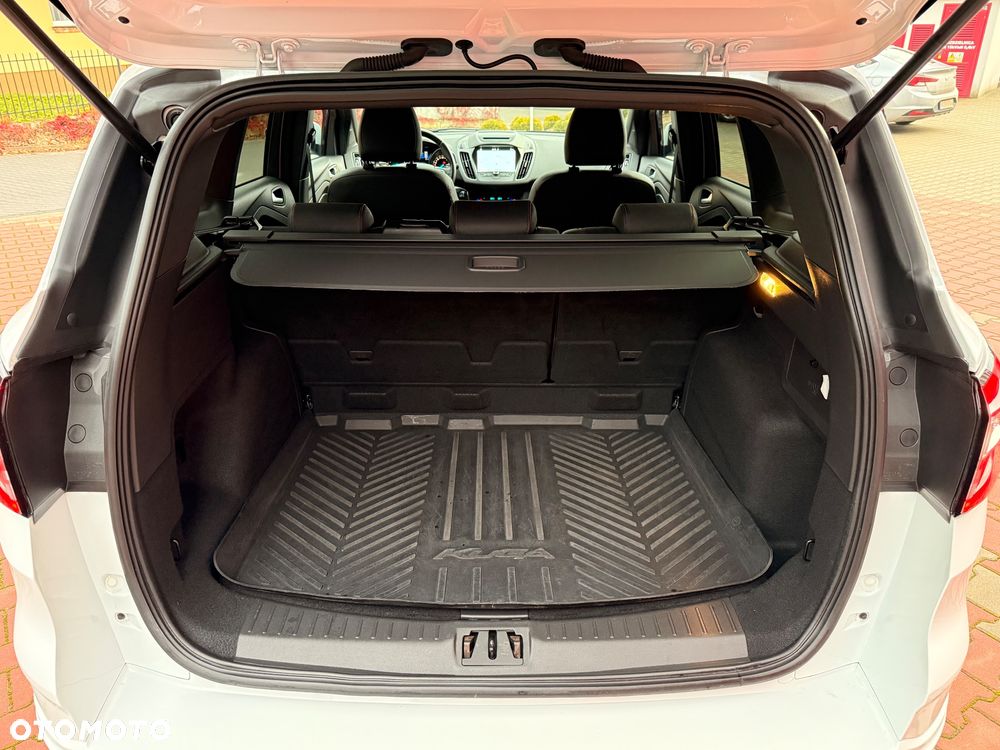 Ford Kuga 1.5 EcoBoost FWD ST-Line ASS GPF - 37