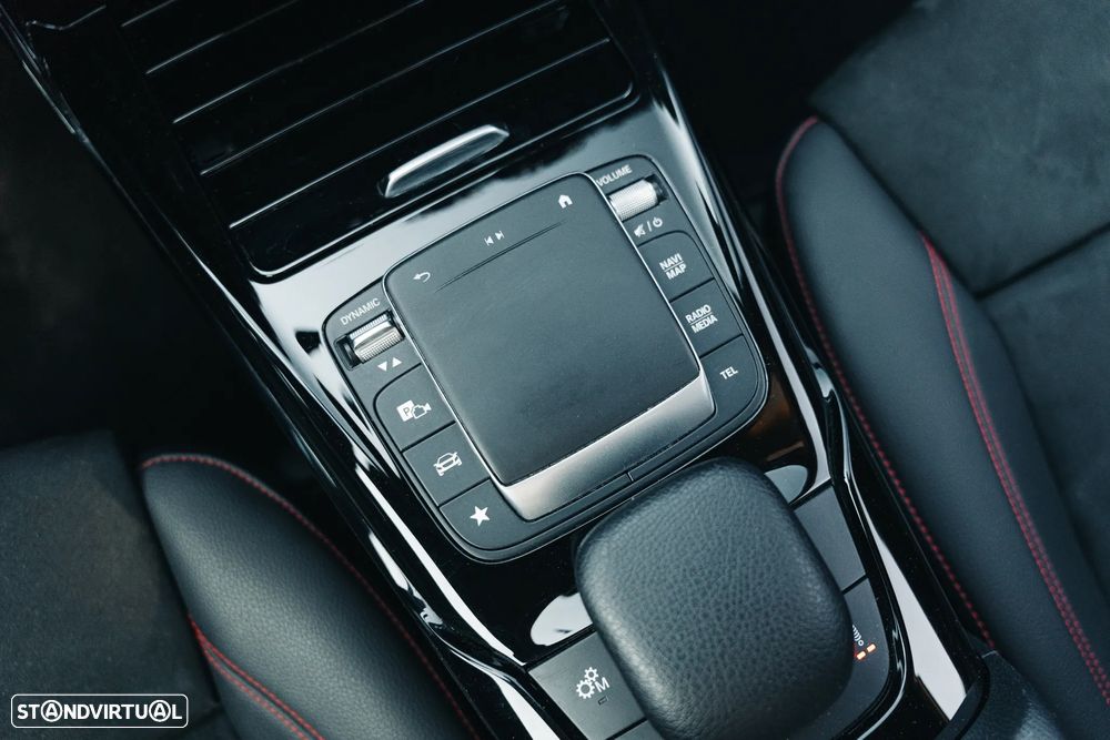 Mercedes-Benz A 45 AMG S 4Matic+ Speedshift DCT 8G - 41