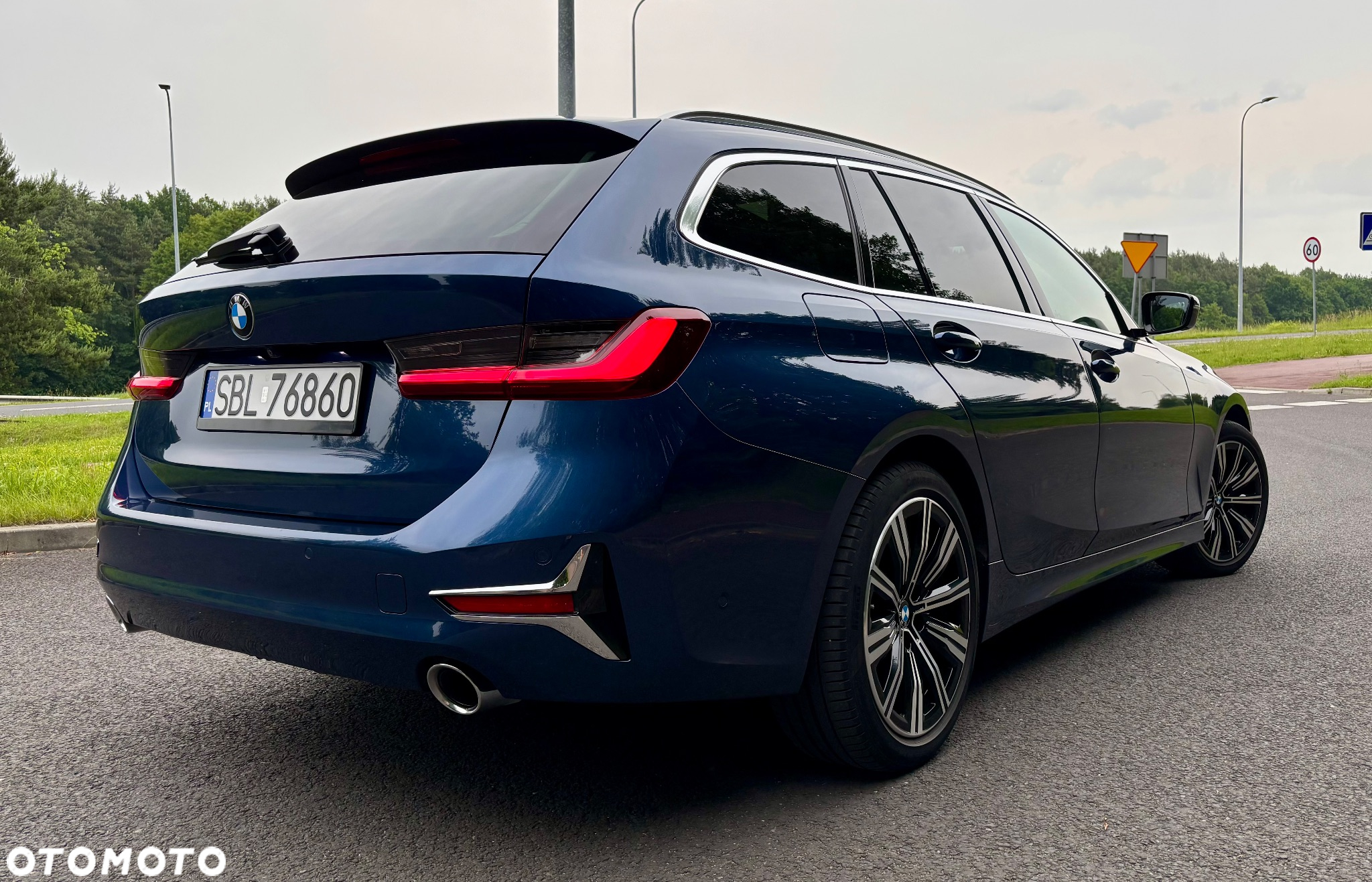 BMW Seria 3 320d Luxury Line sport - 14