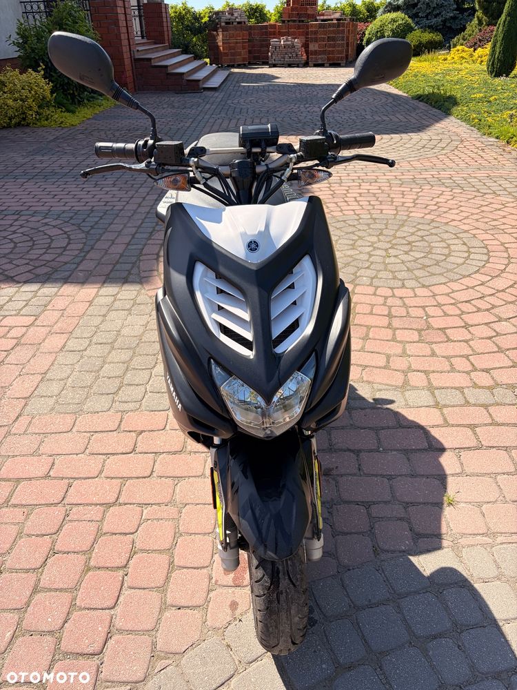 Yamaha Aerox - 3