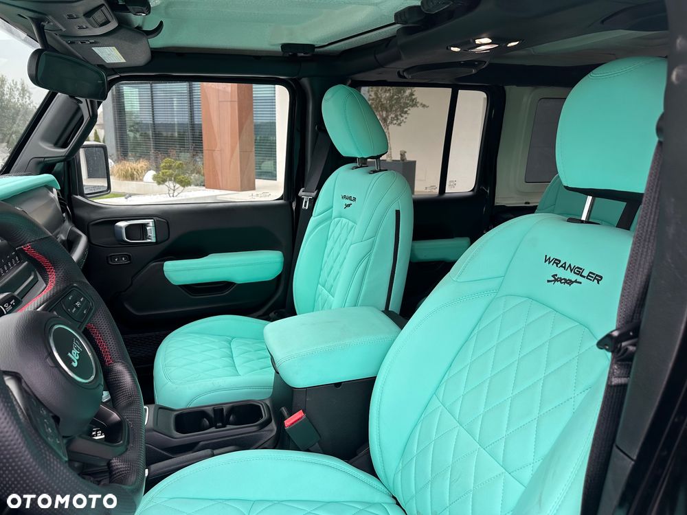 Jeep Wrangler 3.6 Unlim Sahara - 15