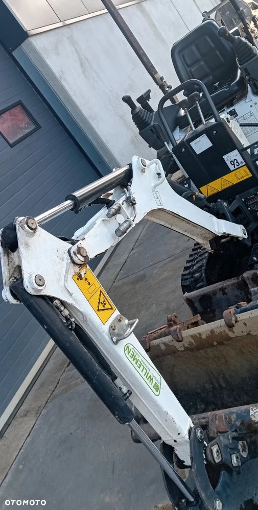 Bobcat E10 Z - 3