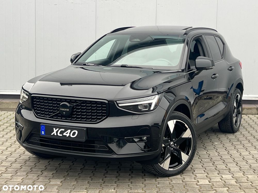Volvo XC 40 B4 AWD Ultimate Dark - 3
