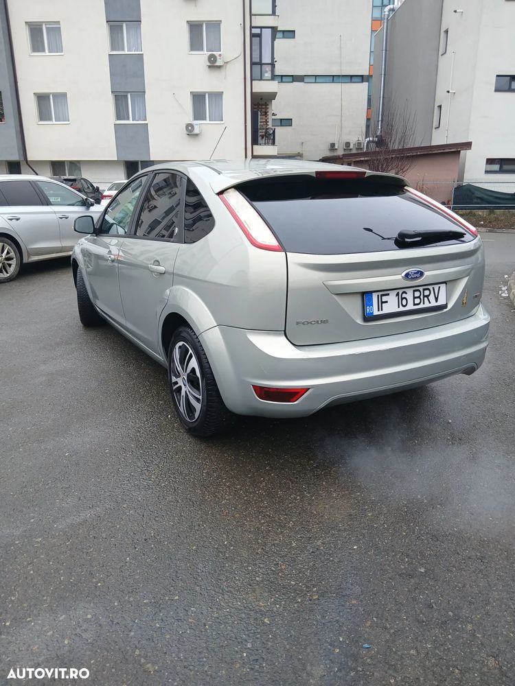 Ford Focus 1.8 TDCI Ghia - 6