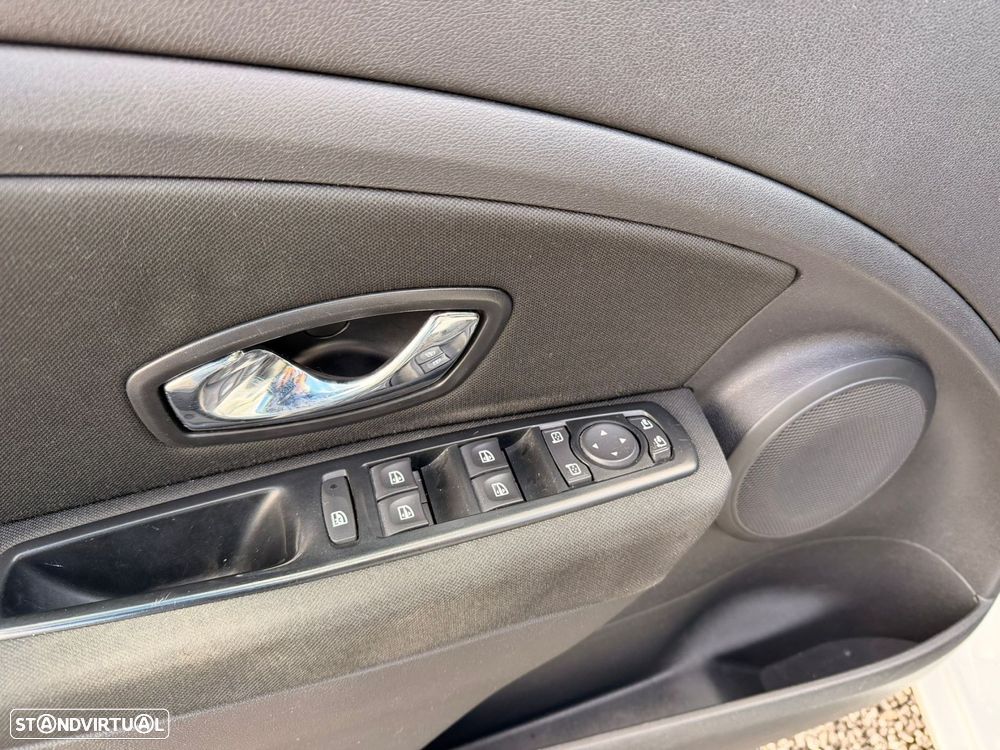 Renault Mégane Sport Tourer 1.5 dCi Limited - 30