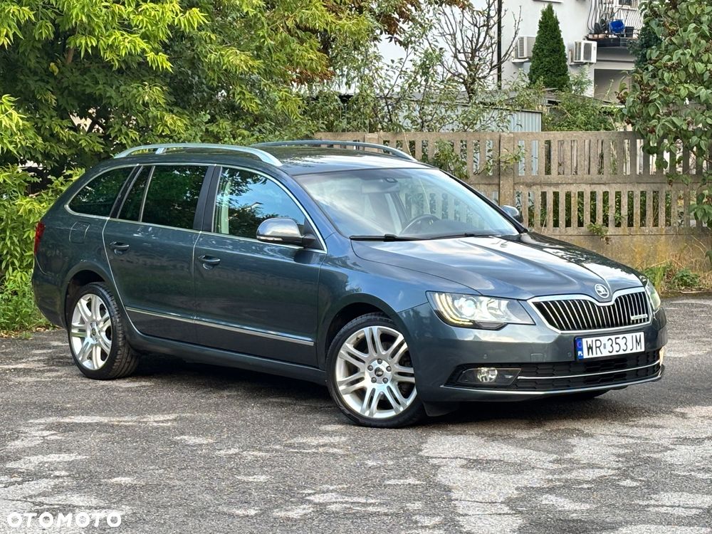 Skoda Superb 1.6 TDI Green tec Exclusive - 10