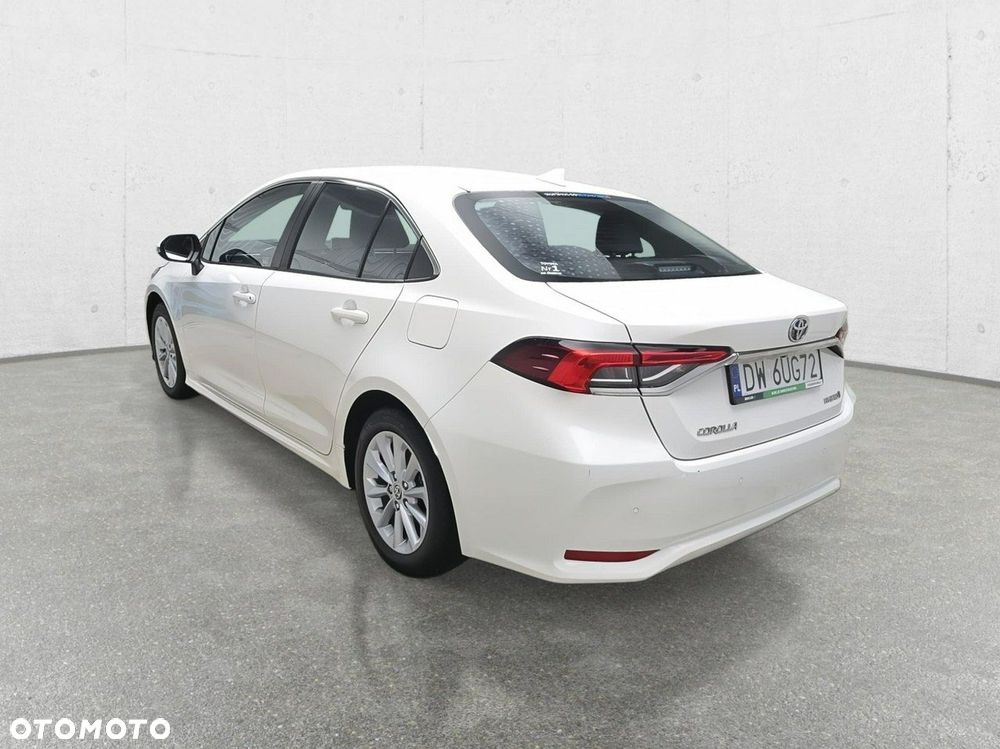 Toyota Corolla - 5