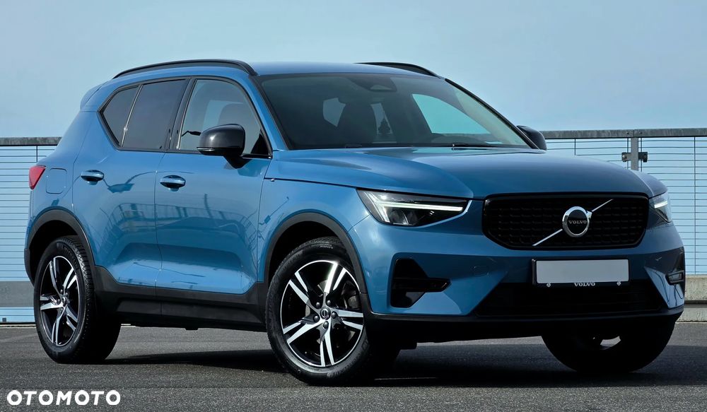 Volvo XC 40 B4 AWD Ultimate Dark - 14