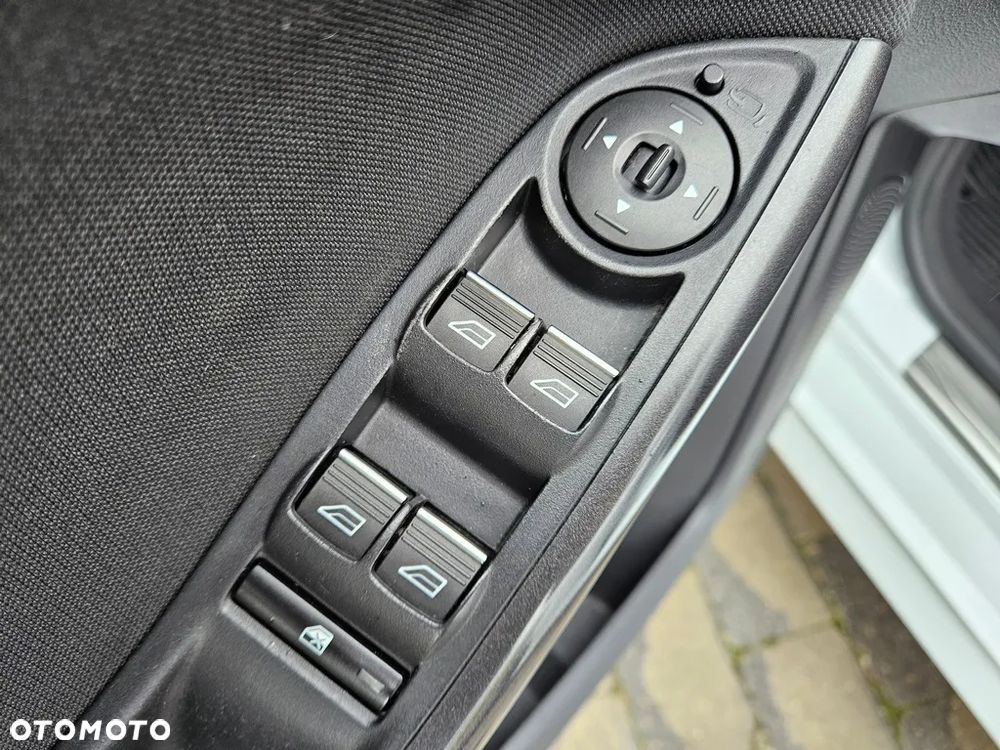 Ford Focus Turnier 1.5 EcoBoost Start-Stopp-System ST-Line - 30