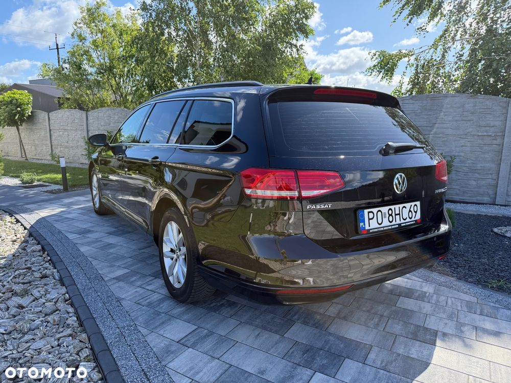 Volkswagen Passat 2.0 TDI SCR Comfortline DSG - 8