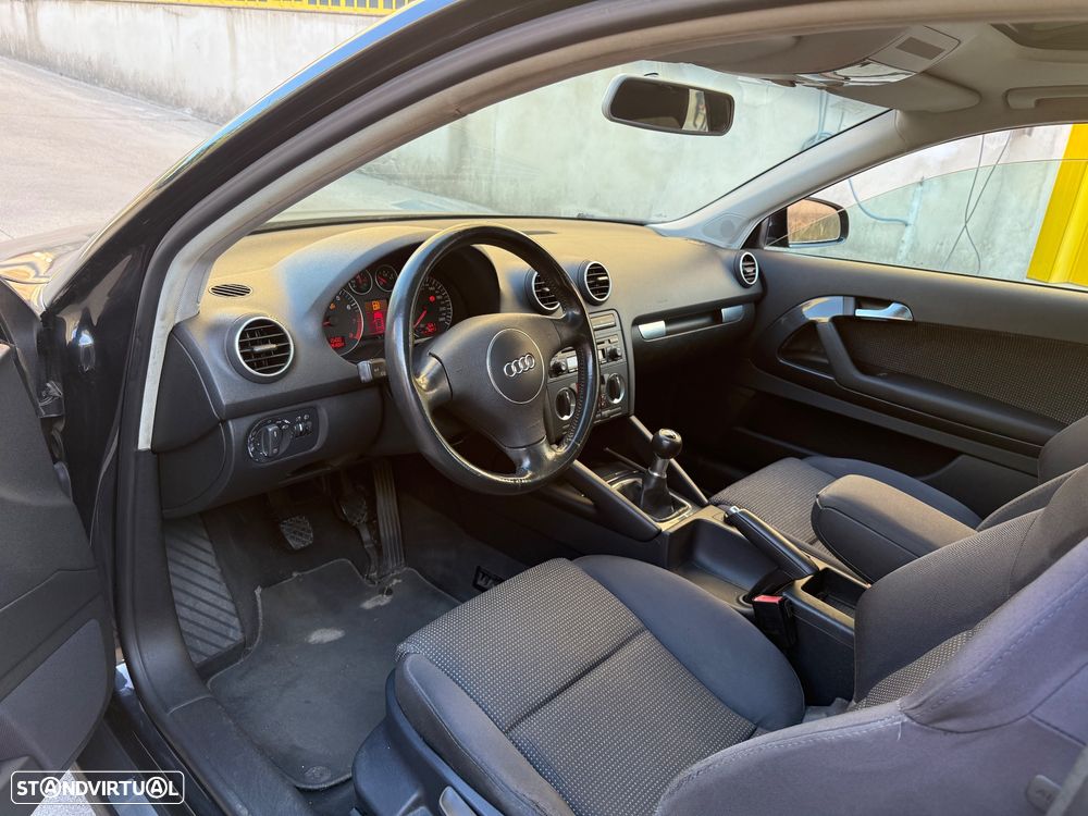 Audi A3 1.6 Sport - 10