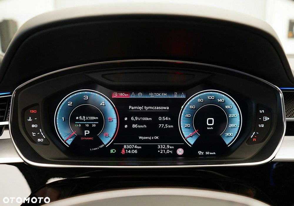 Audi A8 - 21