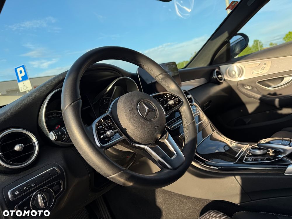 Mercedes-Benz Klasa C 220 d 4Matic 9G-TRONIC Night Edition - 9