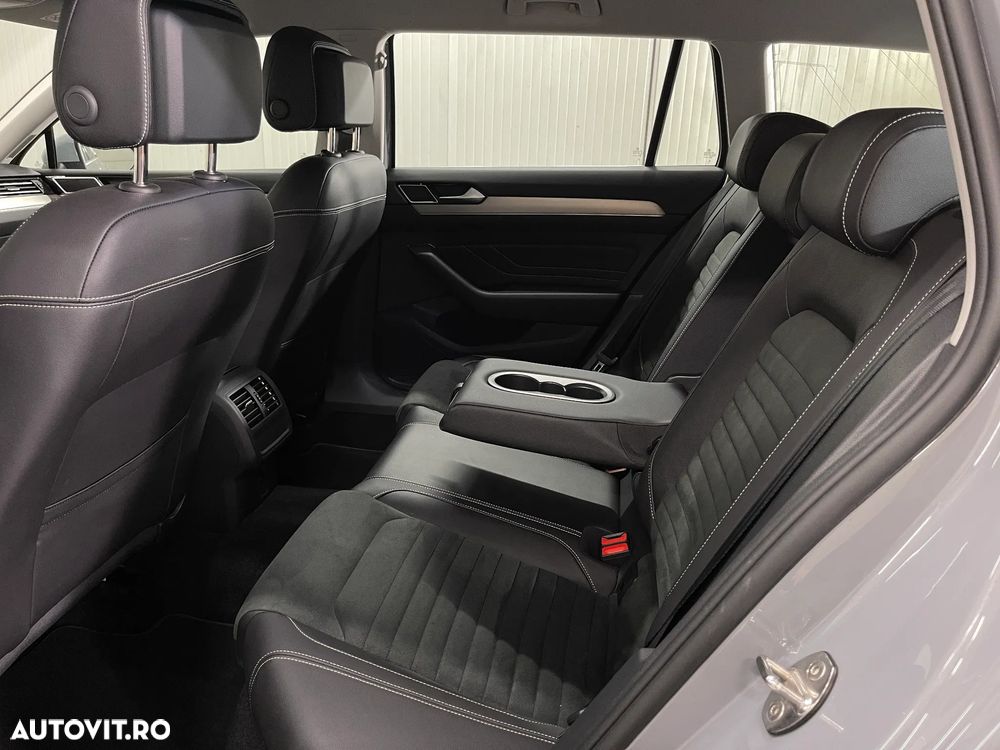 Volkswagen Passat 2.0 TDI 4Mot DSG Highline - 12