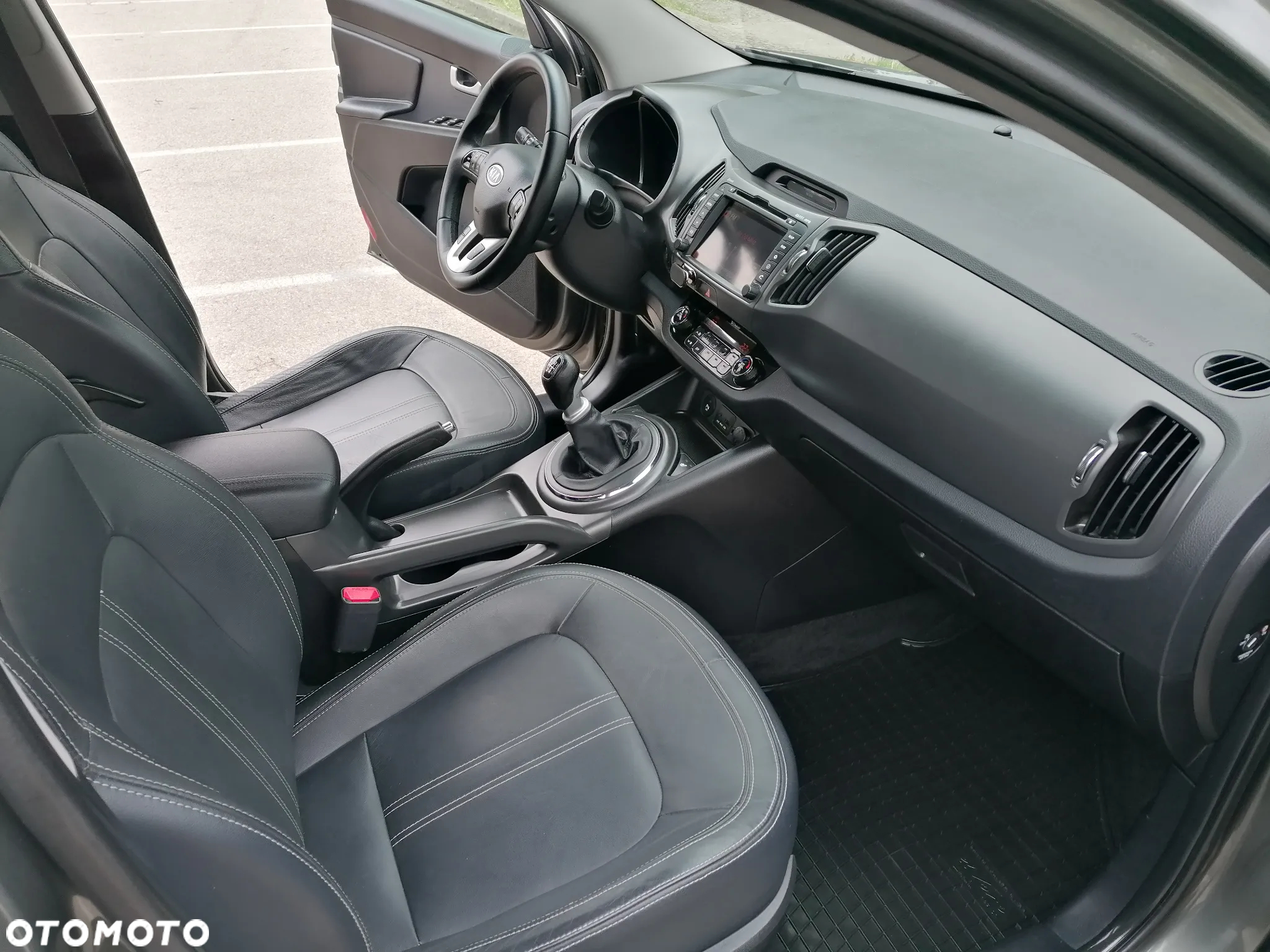 Kia Sportage 1.6 GDI Business Line L 2WD - 10