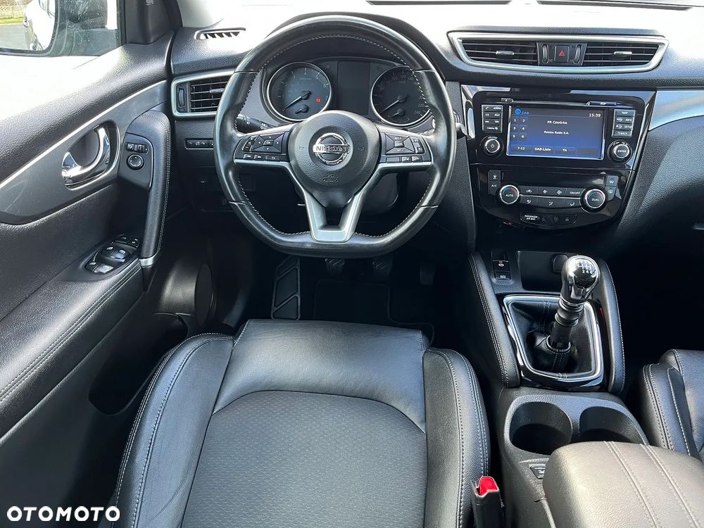 Nissan Qashqai 1.6 DIG-T Tekna+ - 19