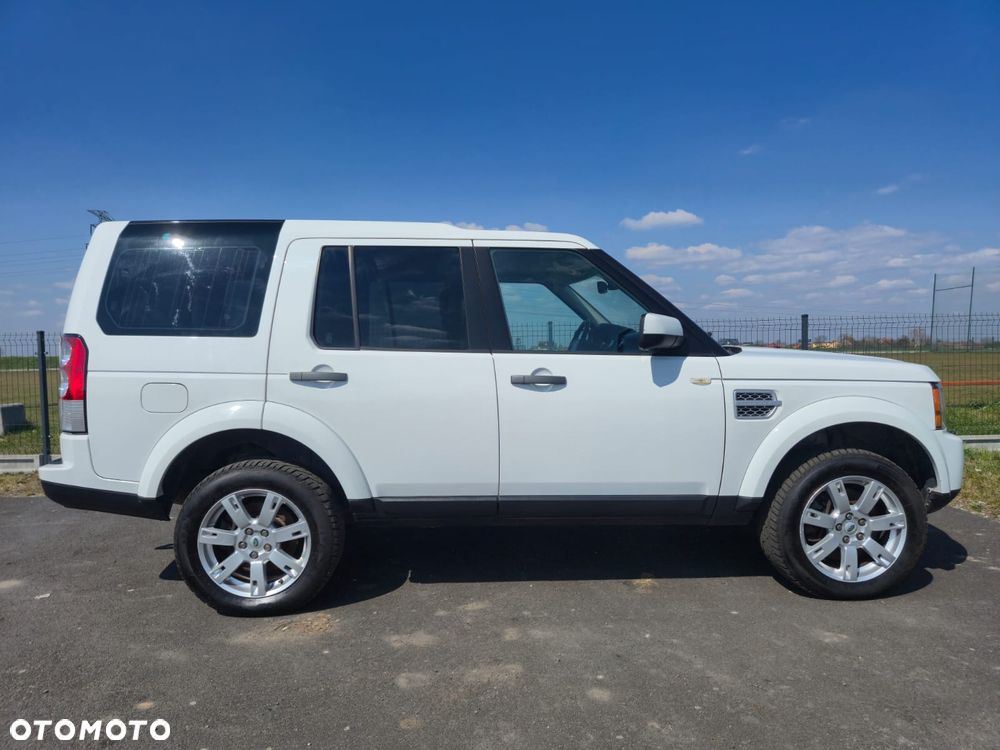Land Rover Discovery SD V6 SE - 9