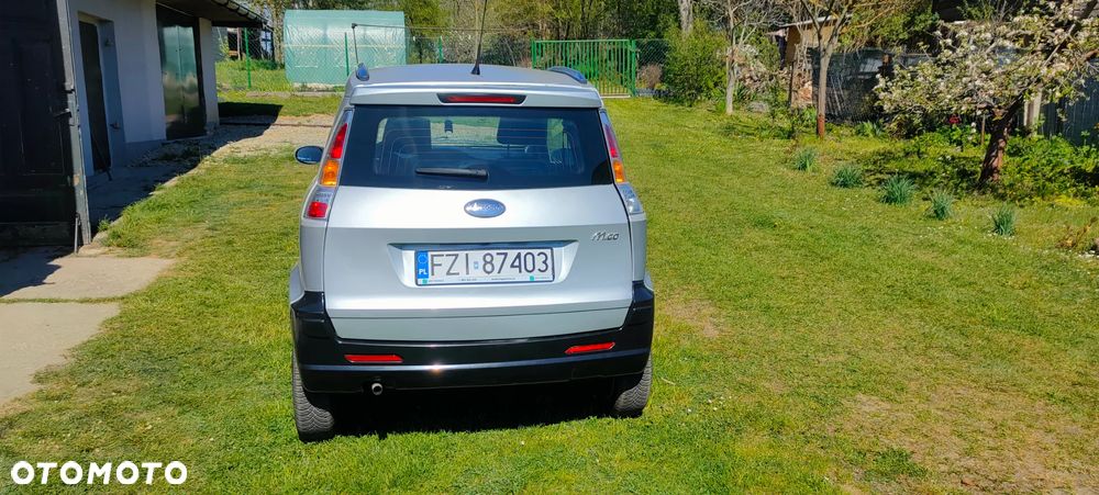 Microcar M.GO - 8