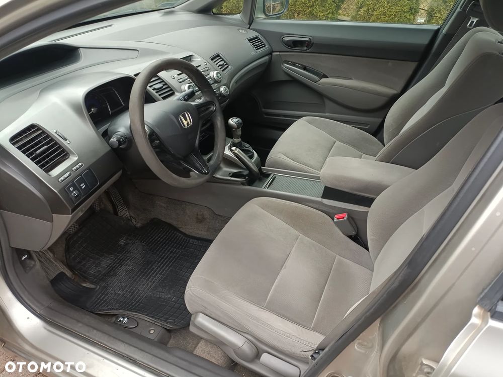 Honda Civic 1.8 Comfort - 7