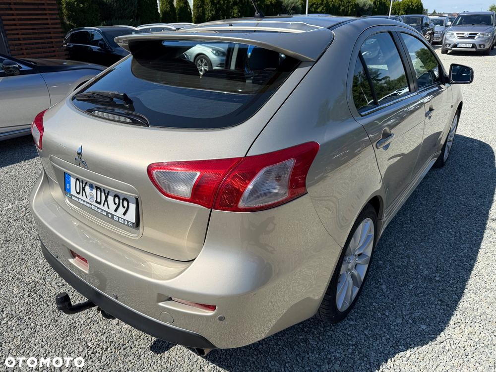 Mitsubishi Lancer 1.8 CVT Instyle - 13