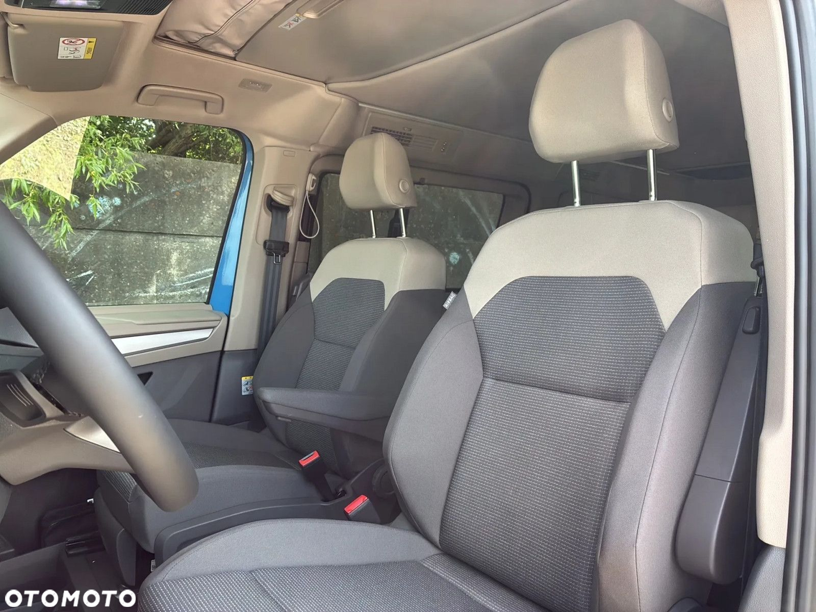 Volkswagen California - 14