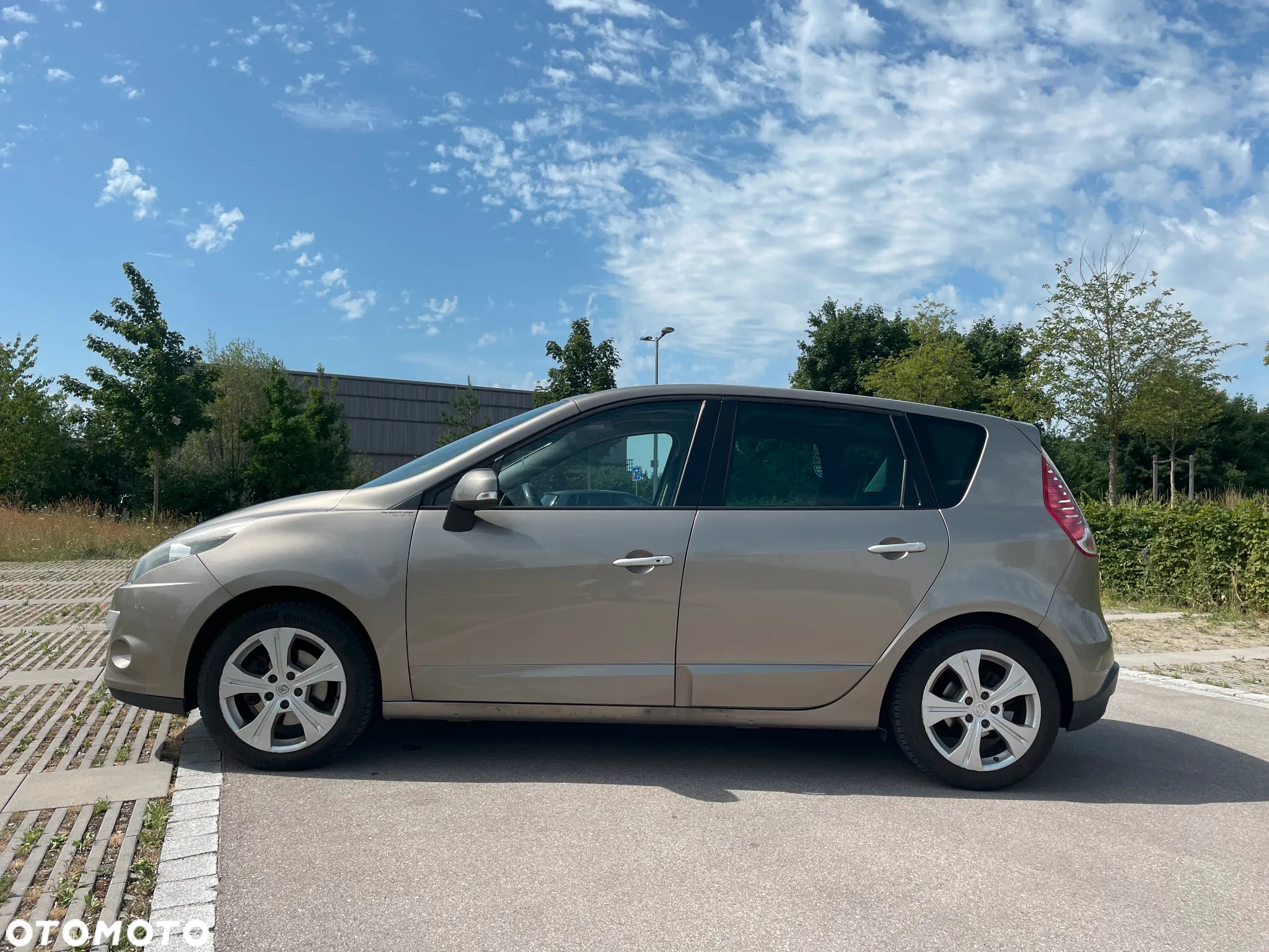 Renault Scenic dCi 110 FAP Dynamique - 3