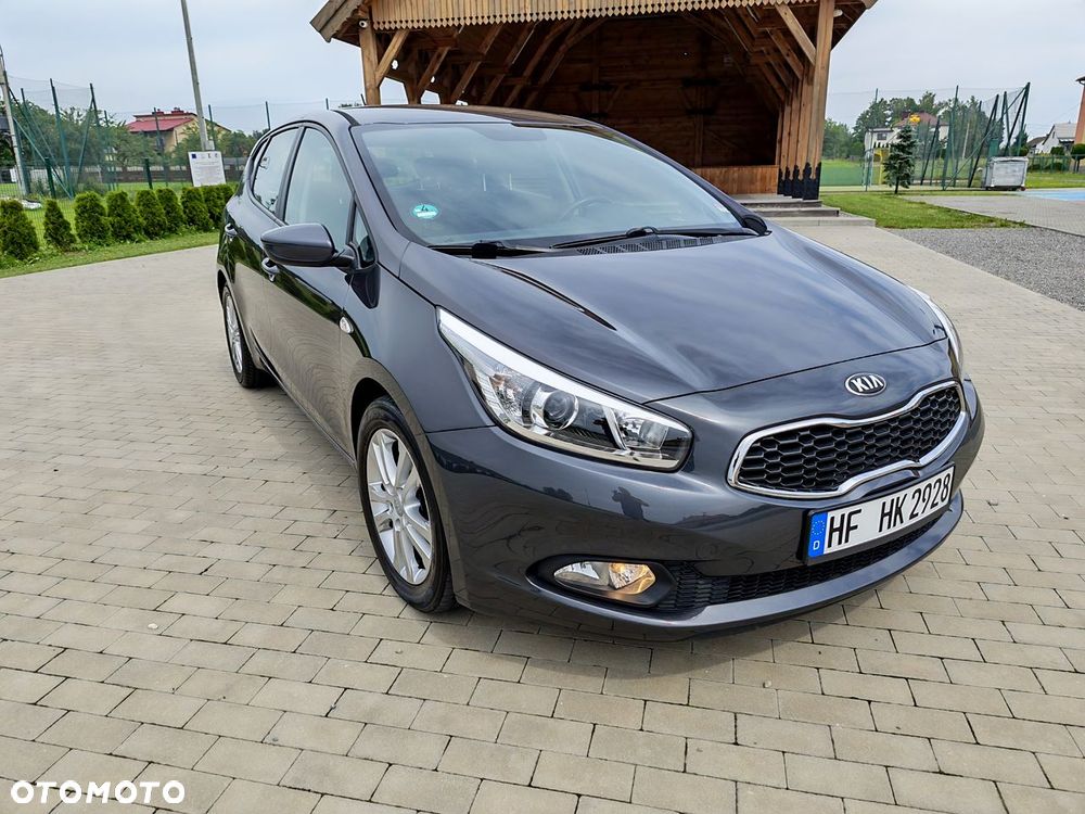 Kia Ceed - 3