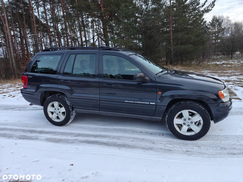 Jeep Grand Cherokee - 2