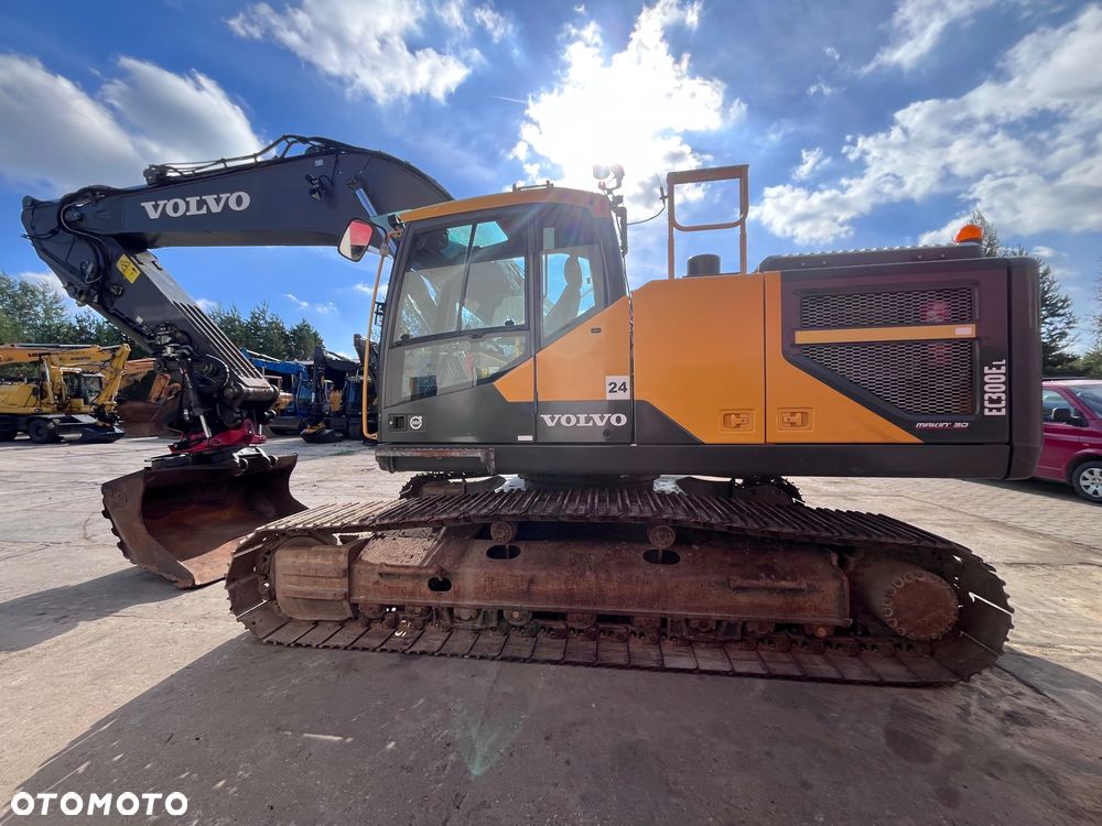 Volvo EC300EL - 7