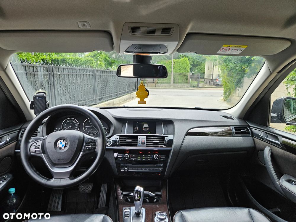 BMW X3 xDrive20i xLine - 13