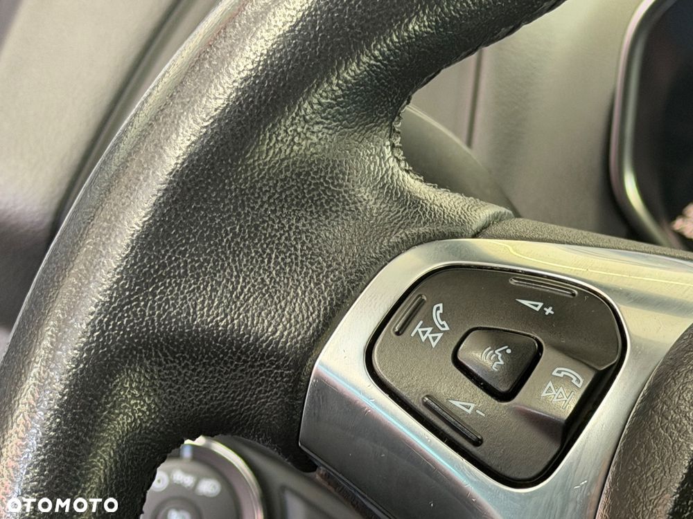Ford B-MAX - 21