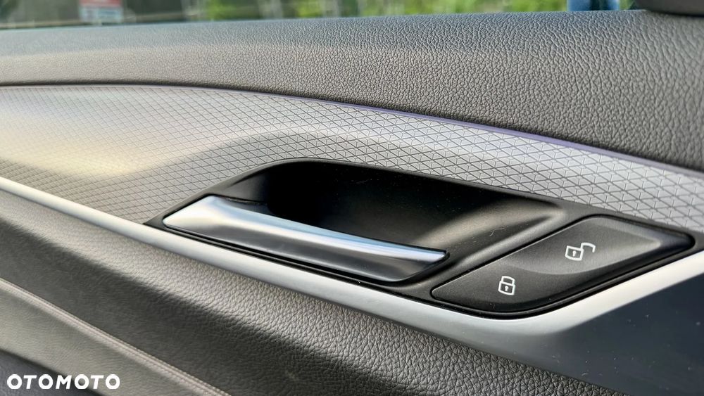 BMW Seria 5 - 21
