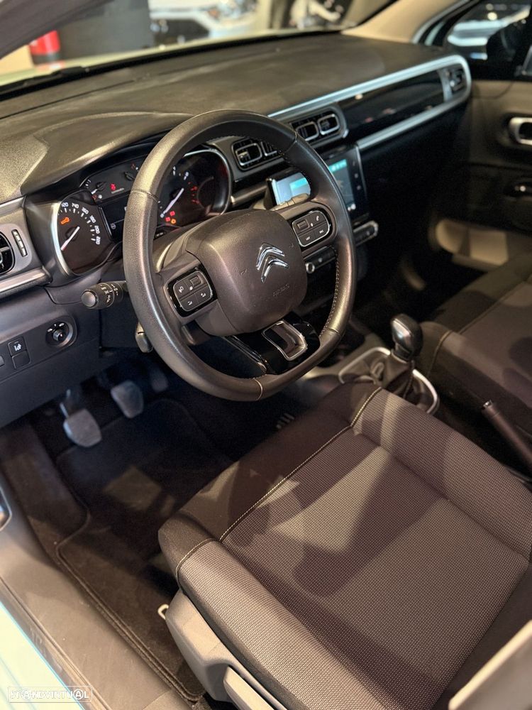 Citroën C3 1.2 PureTech Shine - 16
