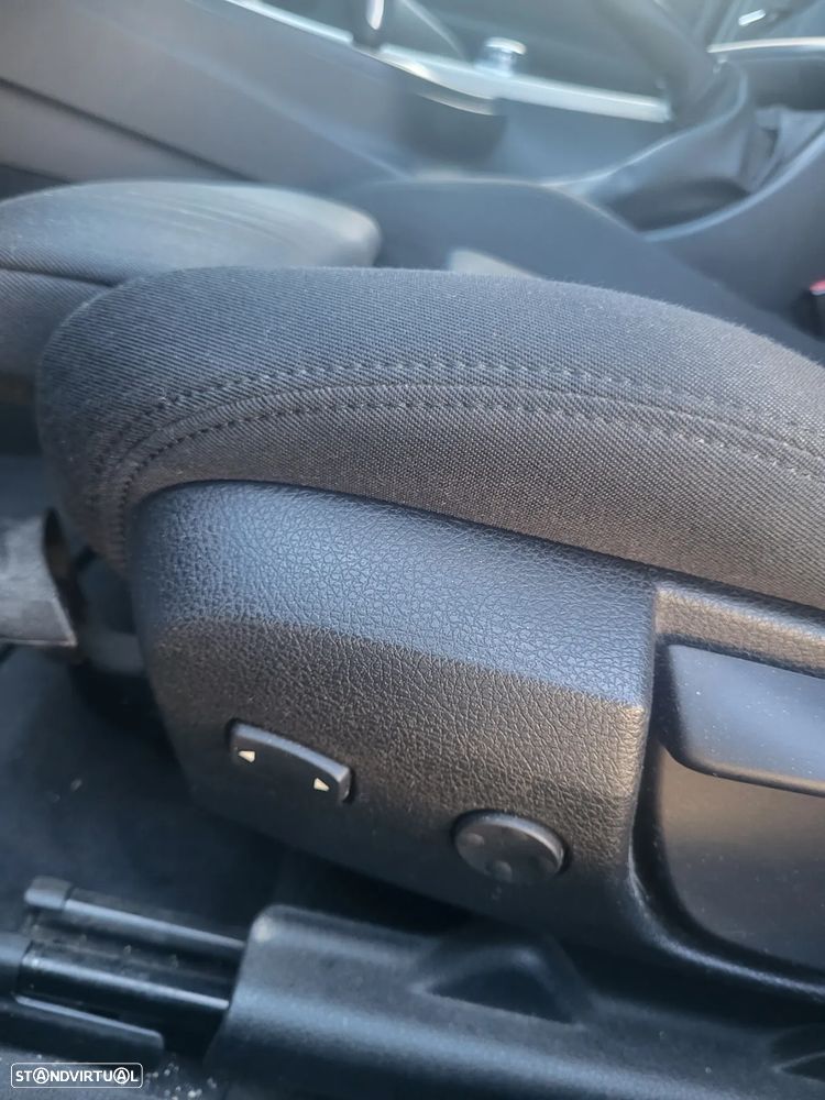 BMW 318 d Touring Aut. Sport Line - 13