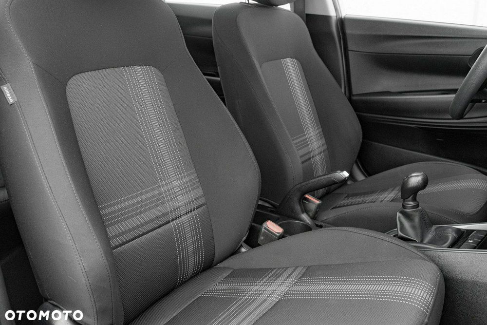 Hyundai i20 1.2 Pure - 22