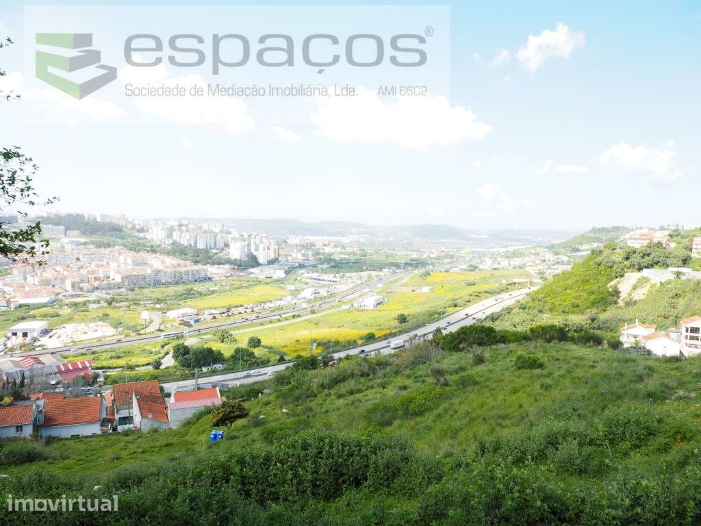 Prédio em Olival Basto, Odivelas - Grande imagem: 5/12