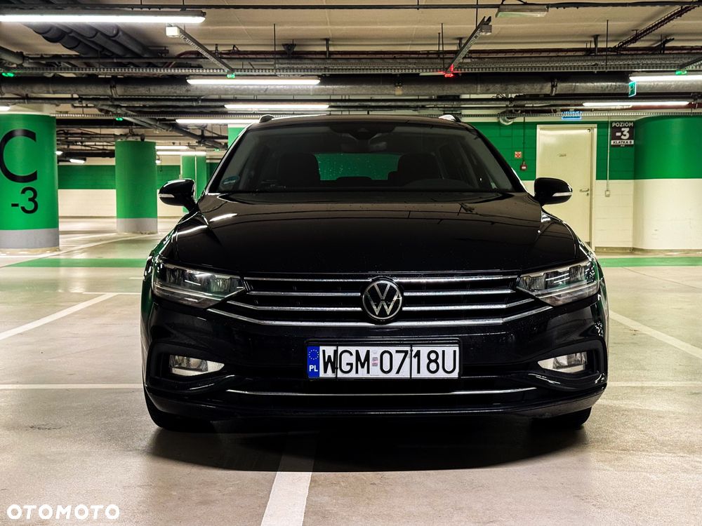 Volkswagen Passat 2.0 TDI EVO Business DSG - 2