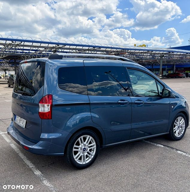 Ford Tourneo Courier 1.5 TDCi Titanium - 9